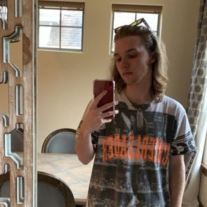 Meet your Posher, Samuel